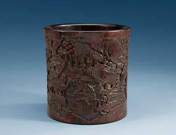 1484. A Zitan brush pot, presumably Qing dynasty, 19th Century.