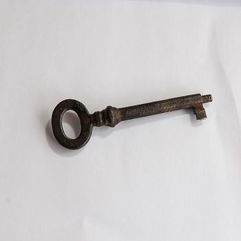 Display cabinet, first half of the 20th century.