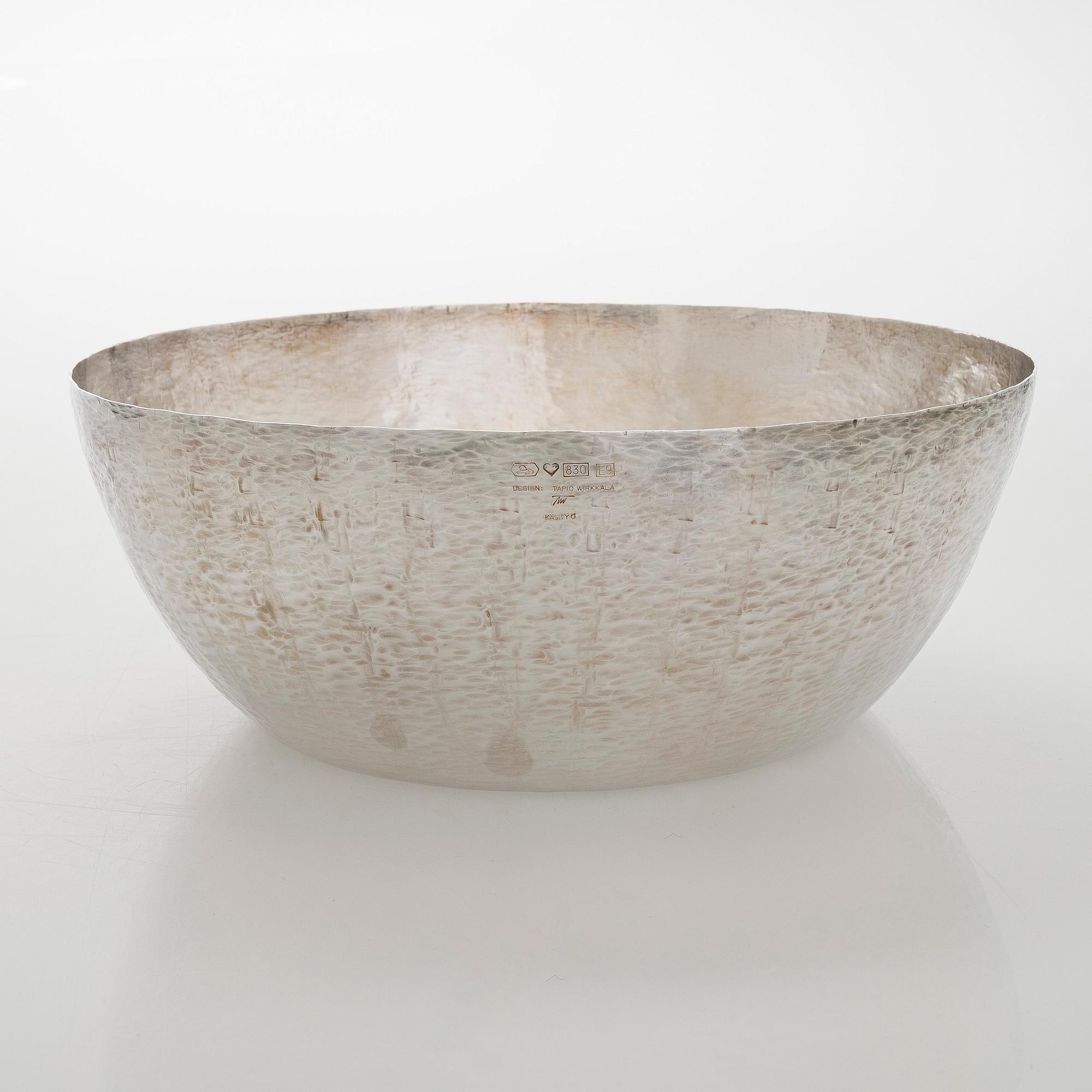 Tapio Wirkkala, skål, silver, Kultakeskus Tavastehus 2006.