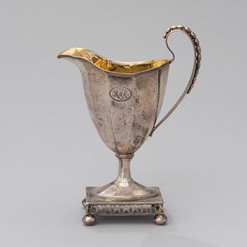 A SWEDISH CREAMER.
Daniel Hallman, Stockholm 1815.