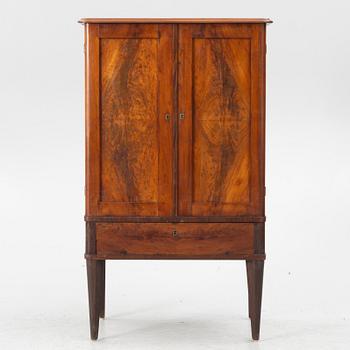 A cabinet, early 20th century.