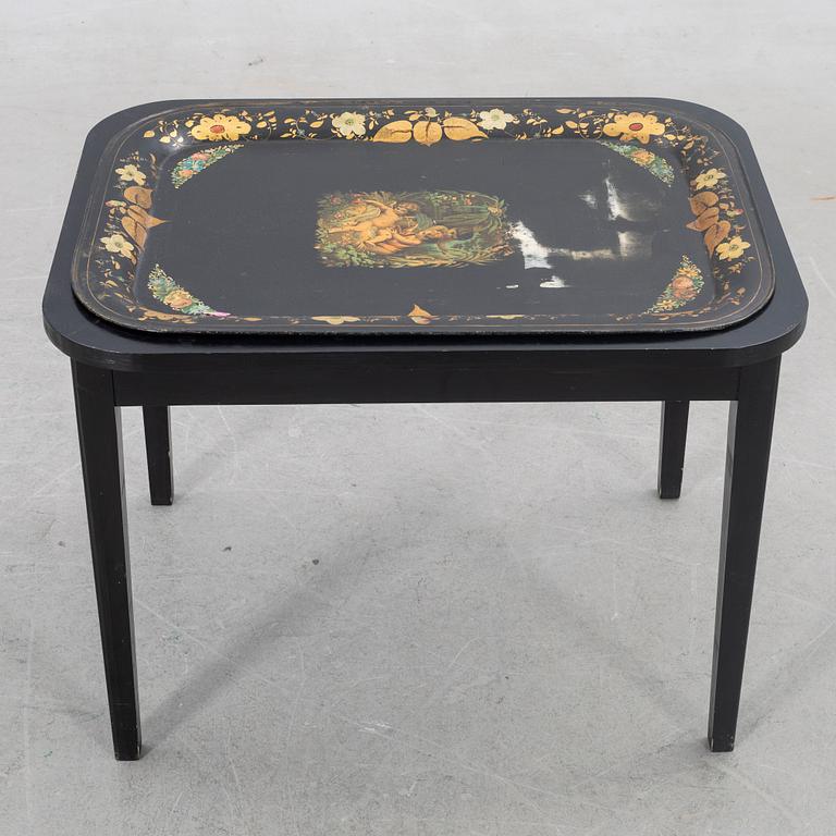 Brick table, 19th century.