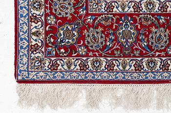 An oriental carpet, c. 310 x 200 cm.