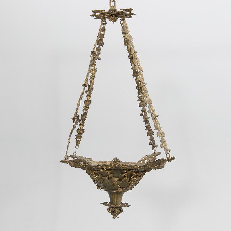 Chandelier Neo-Rococo second half of the 19th century, not complete.