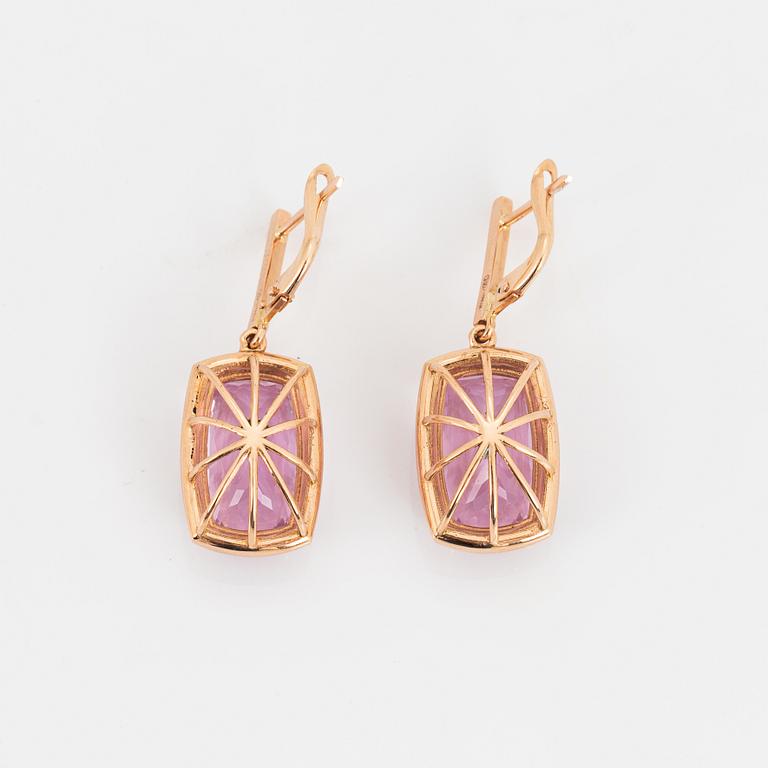 Kunzite and diamond earrings.