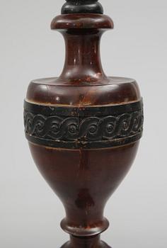 GOLVLAMPA, 1900-talets första hälft.