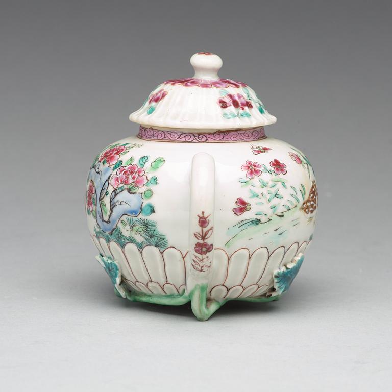 A famille rose tea pot with cover, Qing dynasty, Qianlong (1736-95).