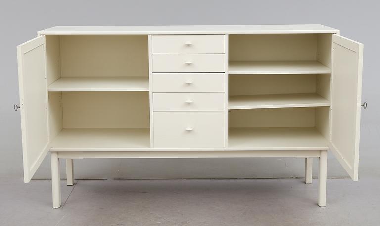 SIDEBOARD, Sven Engström & Gunnar Myrstrand, Bodafors, 1900-talets andra hälft.