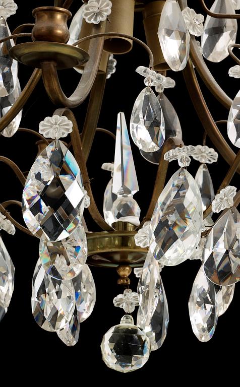 LJUSKRONOR, ett par, barockstil, 1900-talets andra hälft. H 40(70).