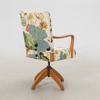 Skrivbordsstol, 1900-talets andra hälft.