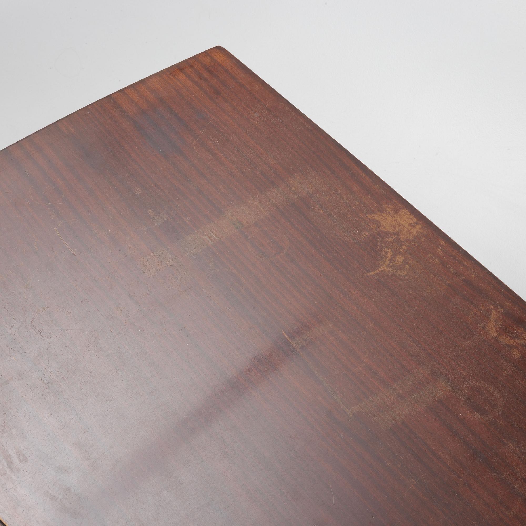 An Early 20th Century Desk.
