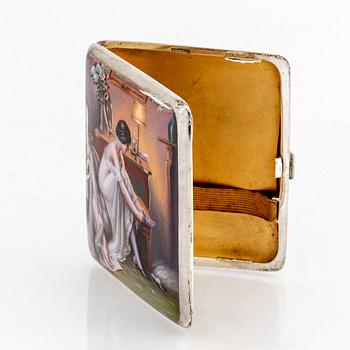 An early 1900s silver and enamel cigarette case, weight 162 grams.
