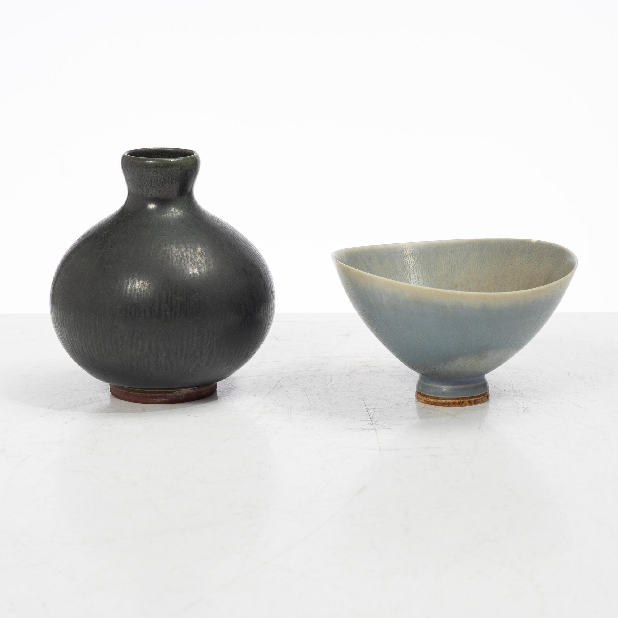 Berndt Friberg, vas och skål, stengods, Gustavsberg, ankargods, 1939-44 och Gustavsbergs Studio 1961.