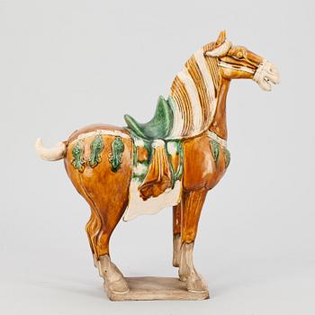 FIGURIN, lergods, Tang-stil, Kina, 1900/2000-tal.