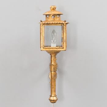 A wall lamp, late 20th century.