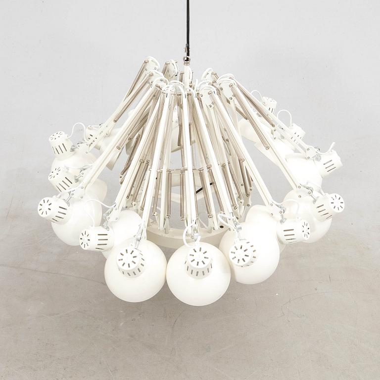 Ron Gilad, taklampa, "Dear Ingo" för  Moooi 2000-tal.