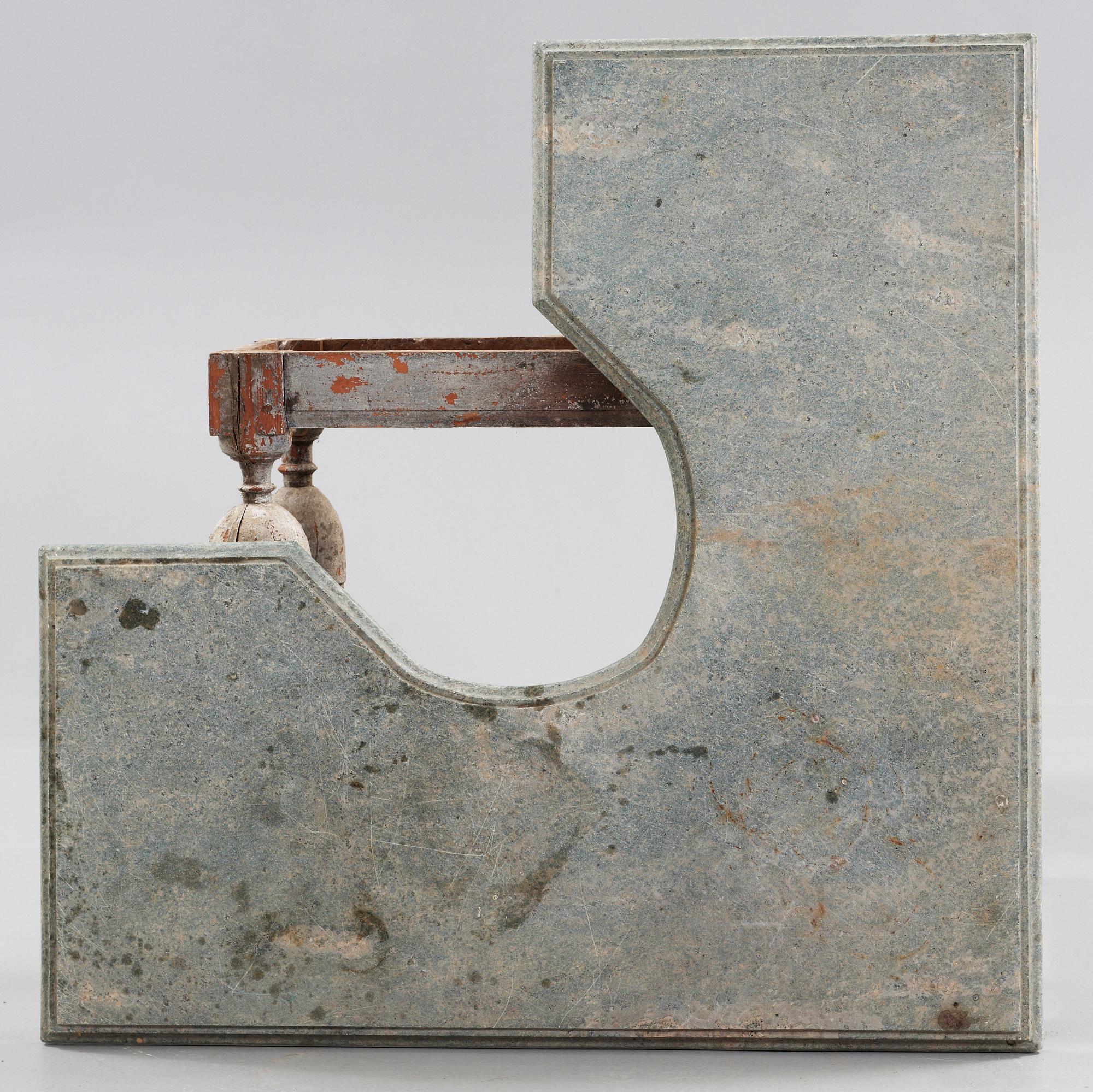 SKÄNKBORD. Sverige, omkring år 1700. Barock.