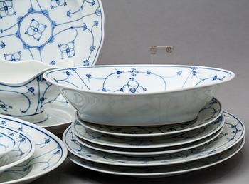SERVISDELAR, porslin, 56 delar, bland annat "Copenhagen Pattern", Weimar, Germany.