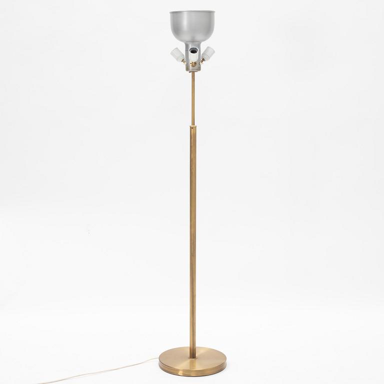 Josef Frank, golvlampa, modell 2148, Firma Svenskt Tenn.