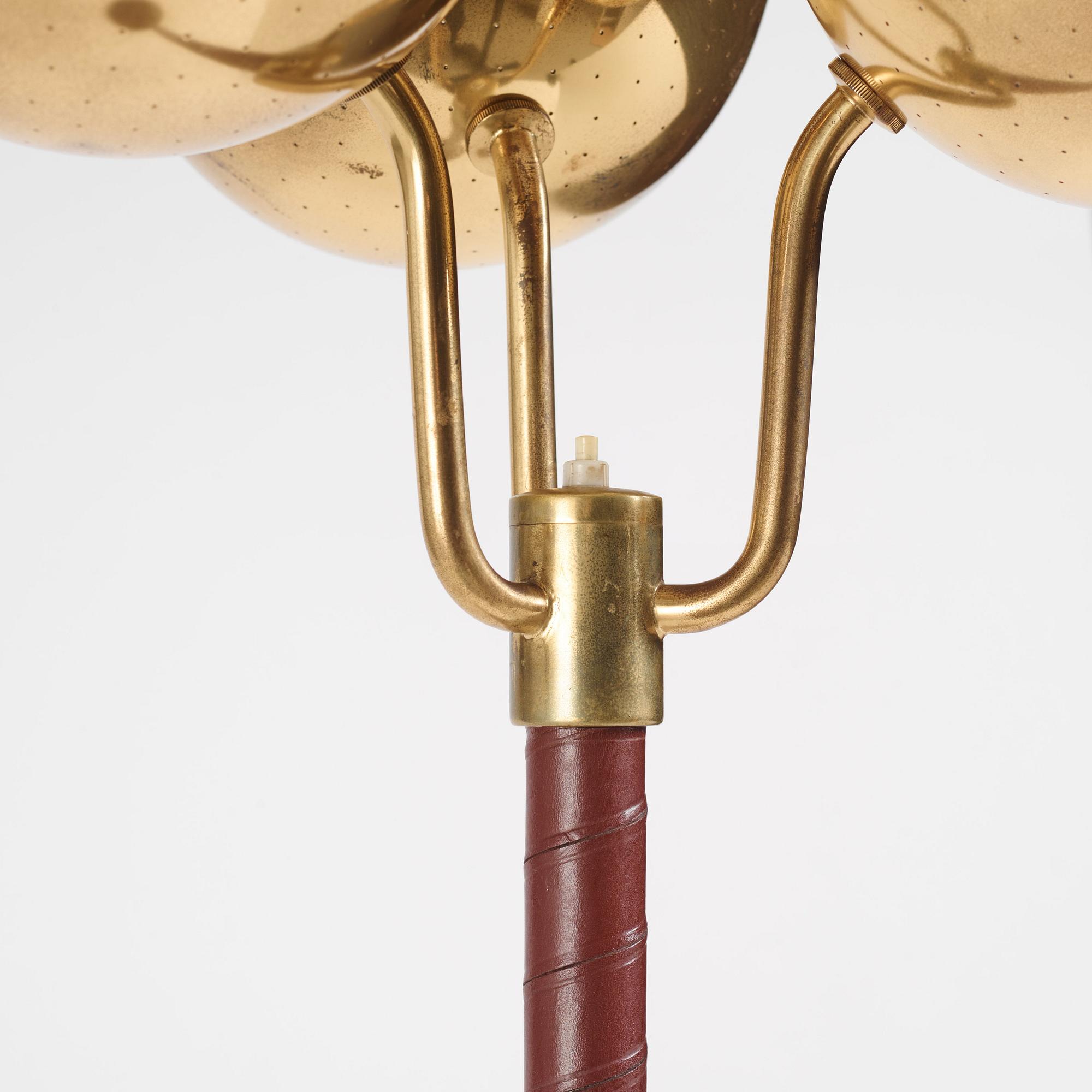 Carl-Axel Acking, golvlampa, modell "2645", Bröderna Malmströms metallvarufabrik, Malmö 1940-50-tal.
