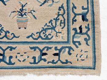 Carpet, China, approx. 175 x 95 cm.