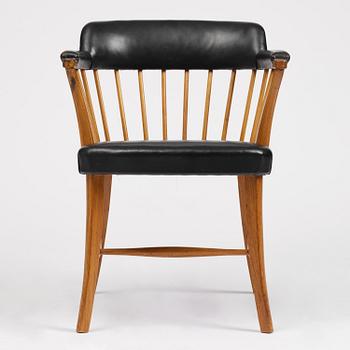 Josef Frank, karmstol, modell B 789A, ”Kaptensstol”, Firma Svenskt Tenn, 1960-tal.