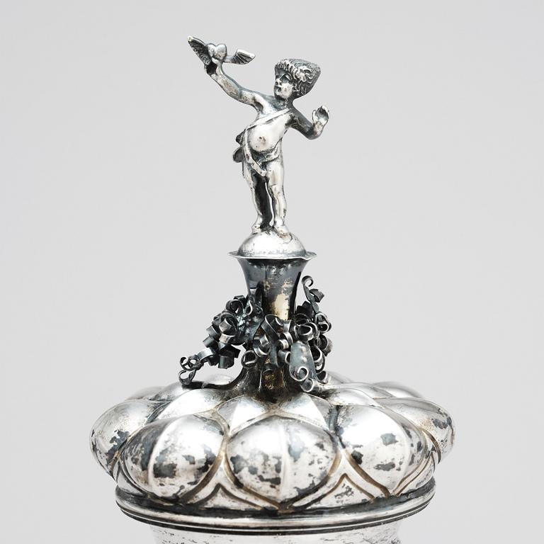 A possibly Austrian early 18th century silver grape-cup with lid, possibly Hammerstadt.