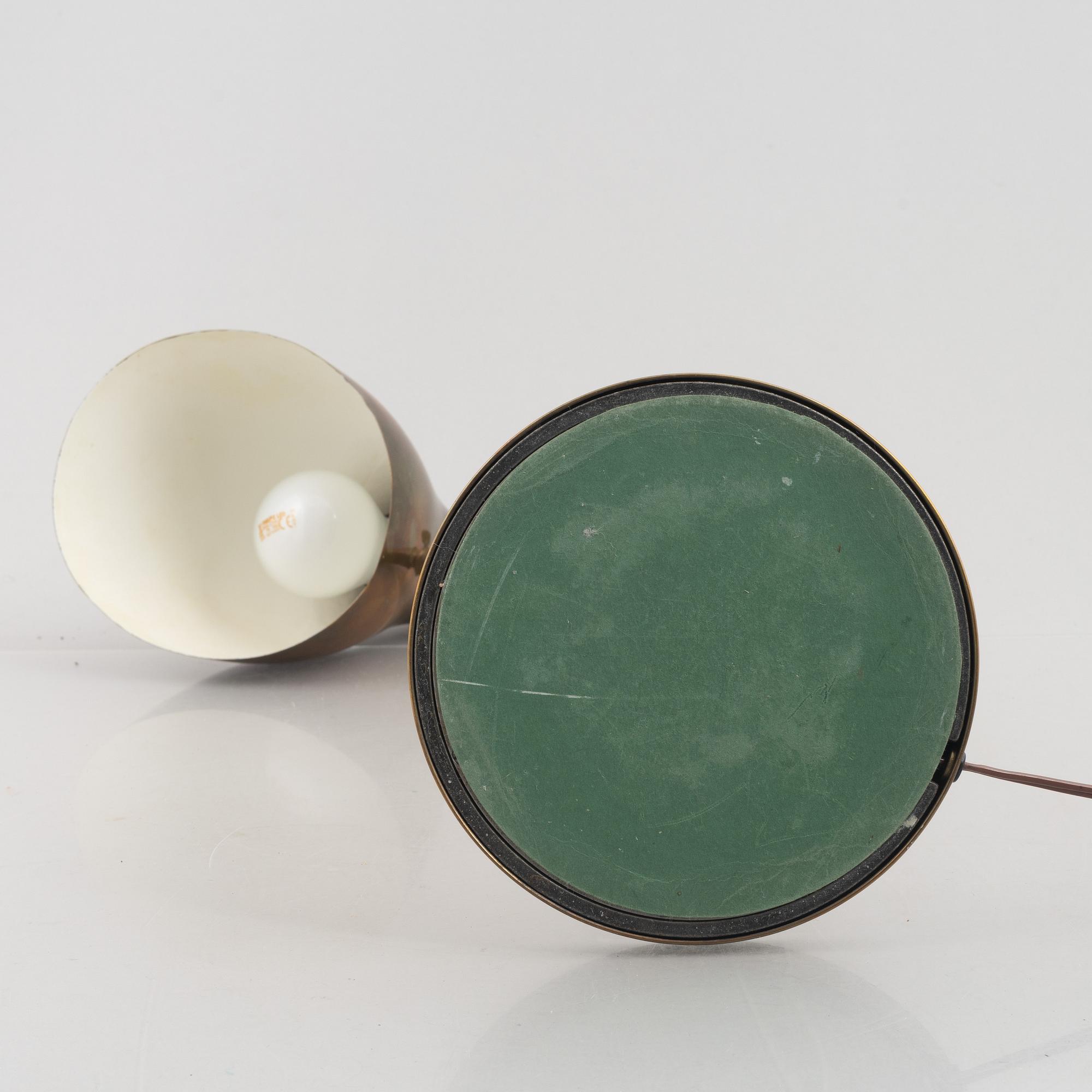 Vilhelm Lauritzen, a table lamp, Louis Poulsen, Denmark.