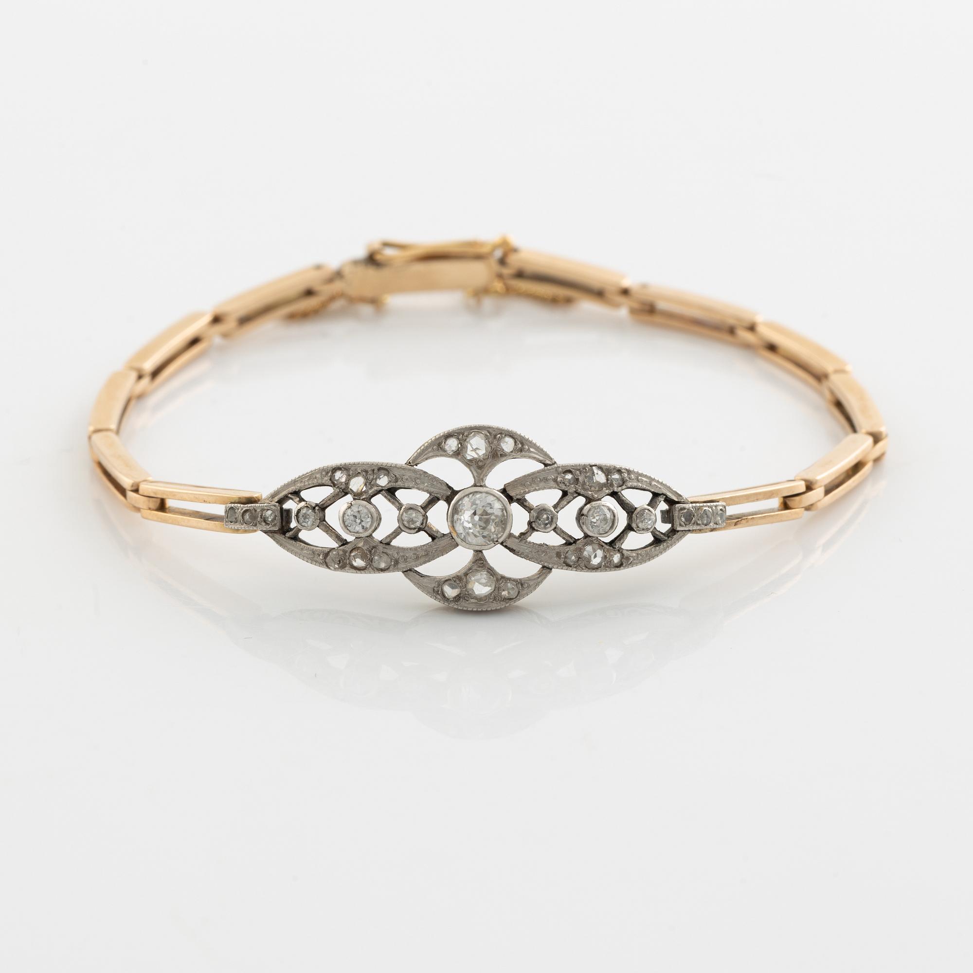 Armband med gammalslipade och rosenslipade diamanter.