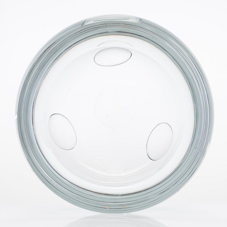 Timo Sarpaneva, baptismal bowl Claritas  'The Holy Trinity' signed Timo Sarpaneva Iittala 1984.