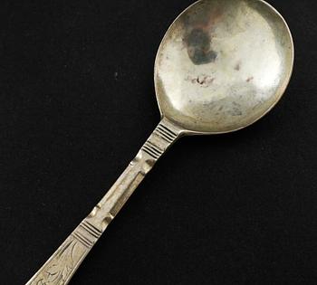 A silver spoon, probably by Jørgen Jørgensen Egelsdorf, Bergen (1704-37).