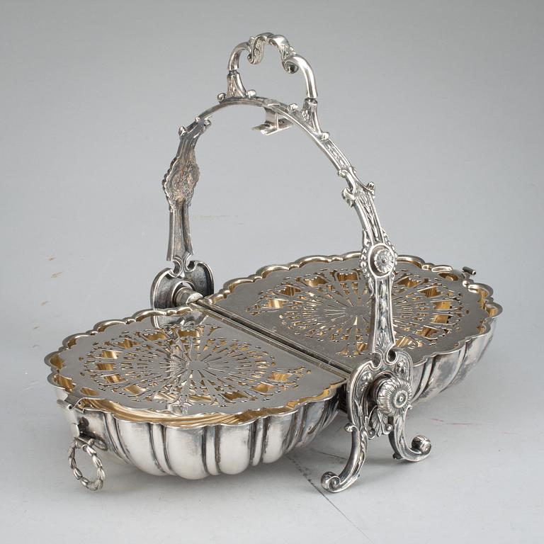 BISCUITWARMER, nysilver. England, 1800-talets slut.