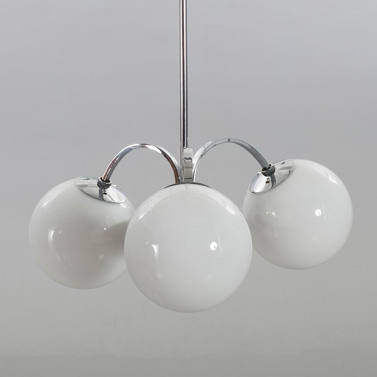 A 1930s-40s ceiling lamp.