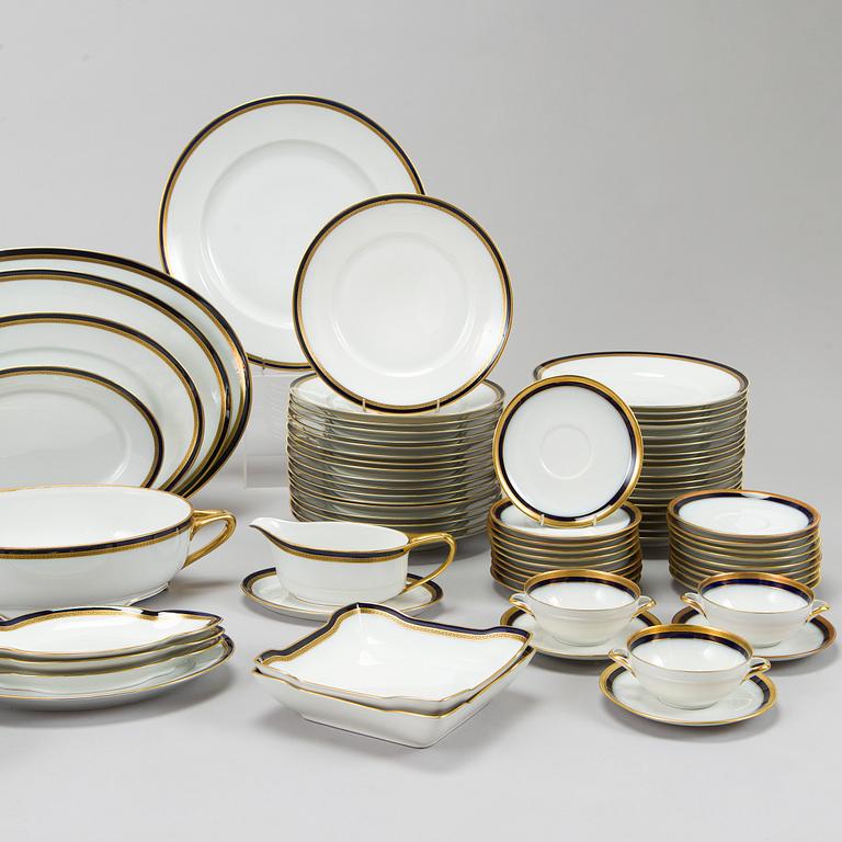 Ruoka-astiasto, 127 osaa, posliinia, "Botticelli" Rosenthal Selb Bavaria, ja Hutschenreuther, Saksa 1900-luvun puoliväli.