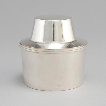 SIGURD PERSSON, a sterling silver sugar bowl, Stockholm 1955.