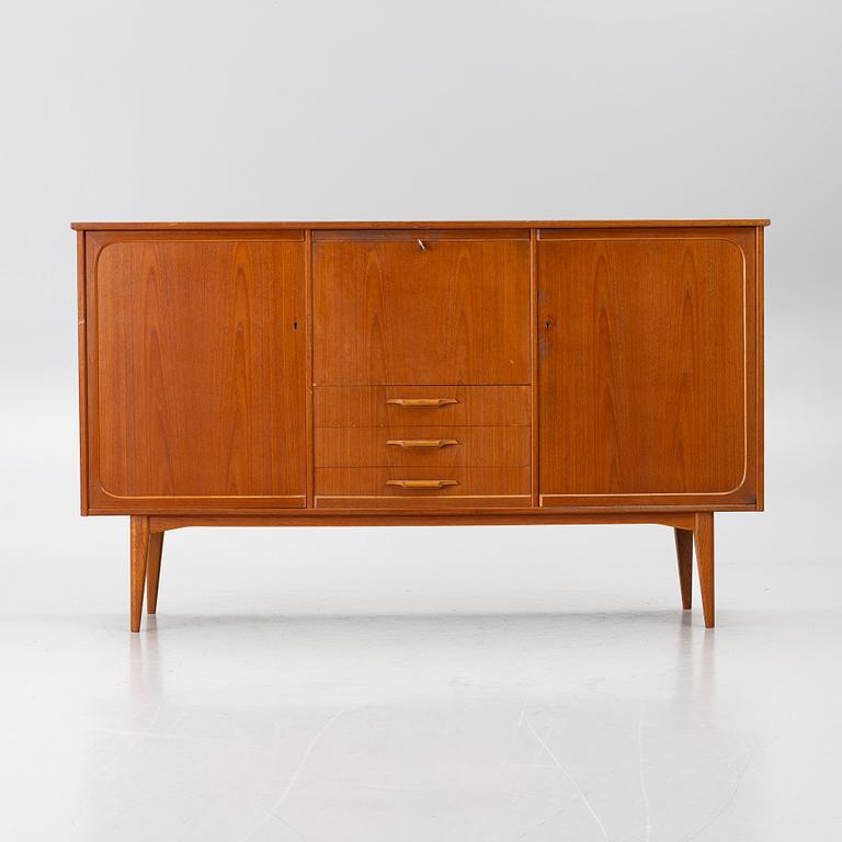 Sideboard, teak, 20th century.