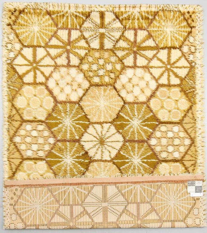 MATTA, rya, "Stjärnor", Marianne Richter, Östergyllen. 230 x 165.