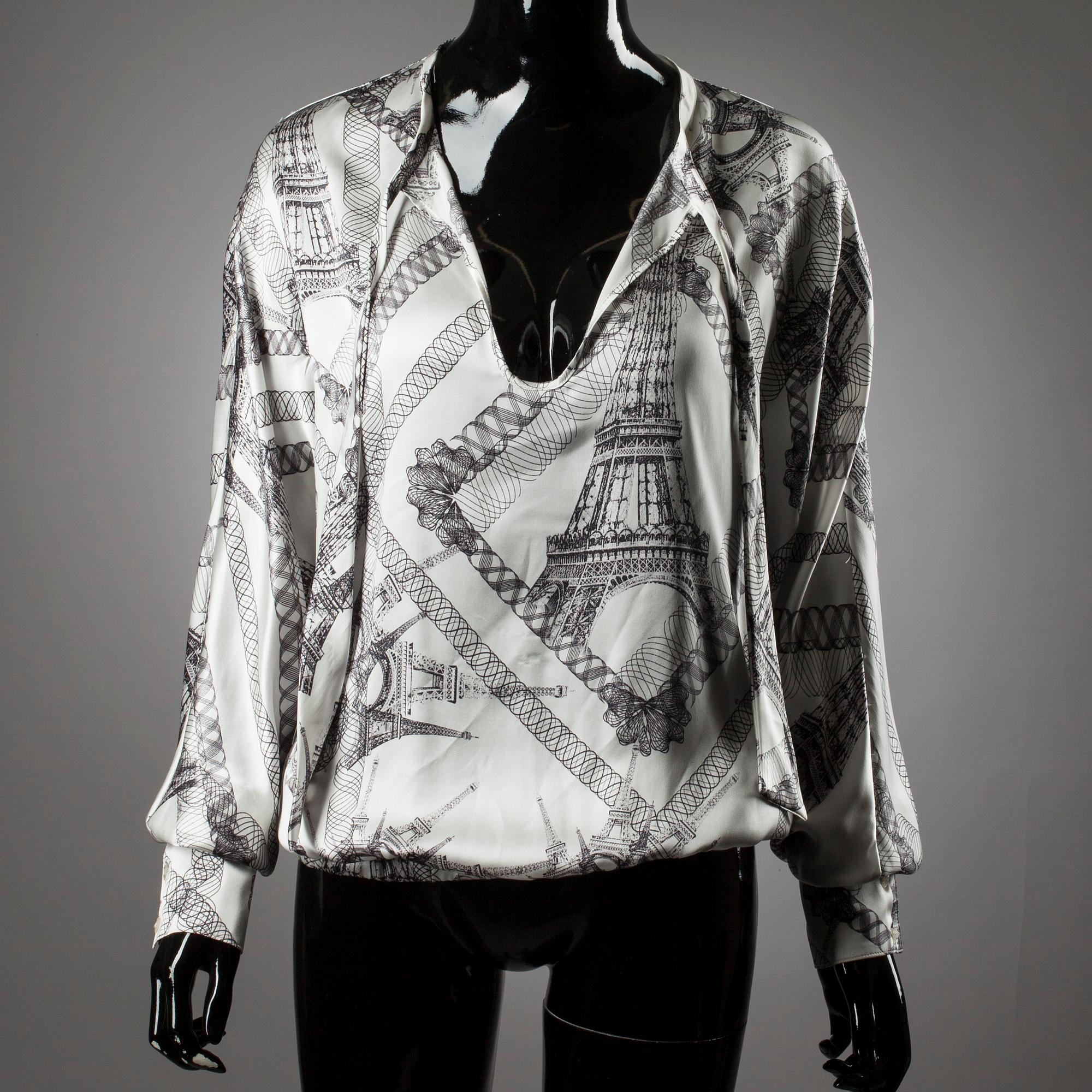 BLUS, siden, Jean's Paul Gaultier.