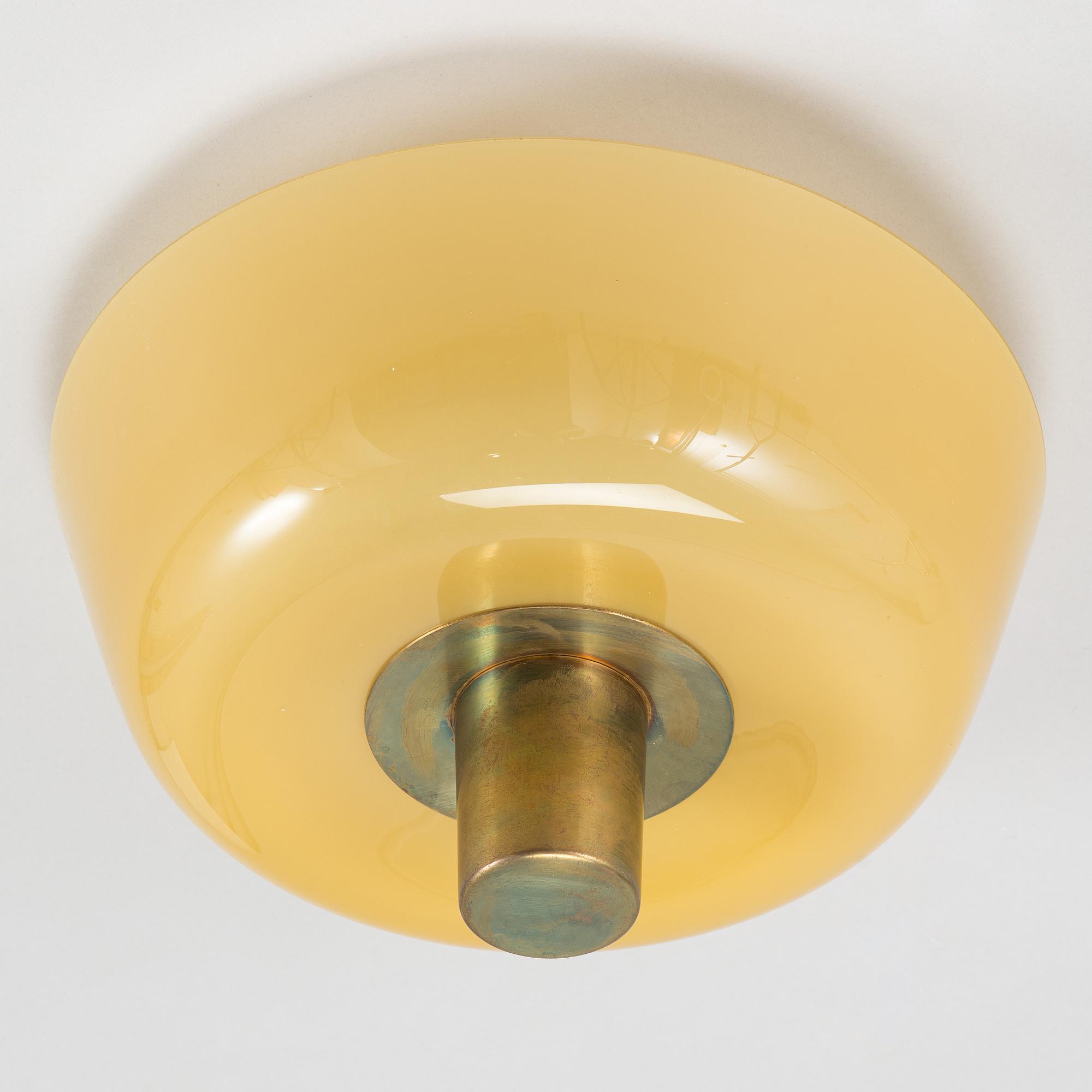 Paavo Tynell, A ceiling light for Taito. Made to order 1950.