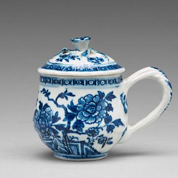 823. A set of six blue and white custard cups with covers, Qing dynasty, Qianlong (1736-95).