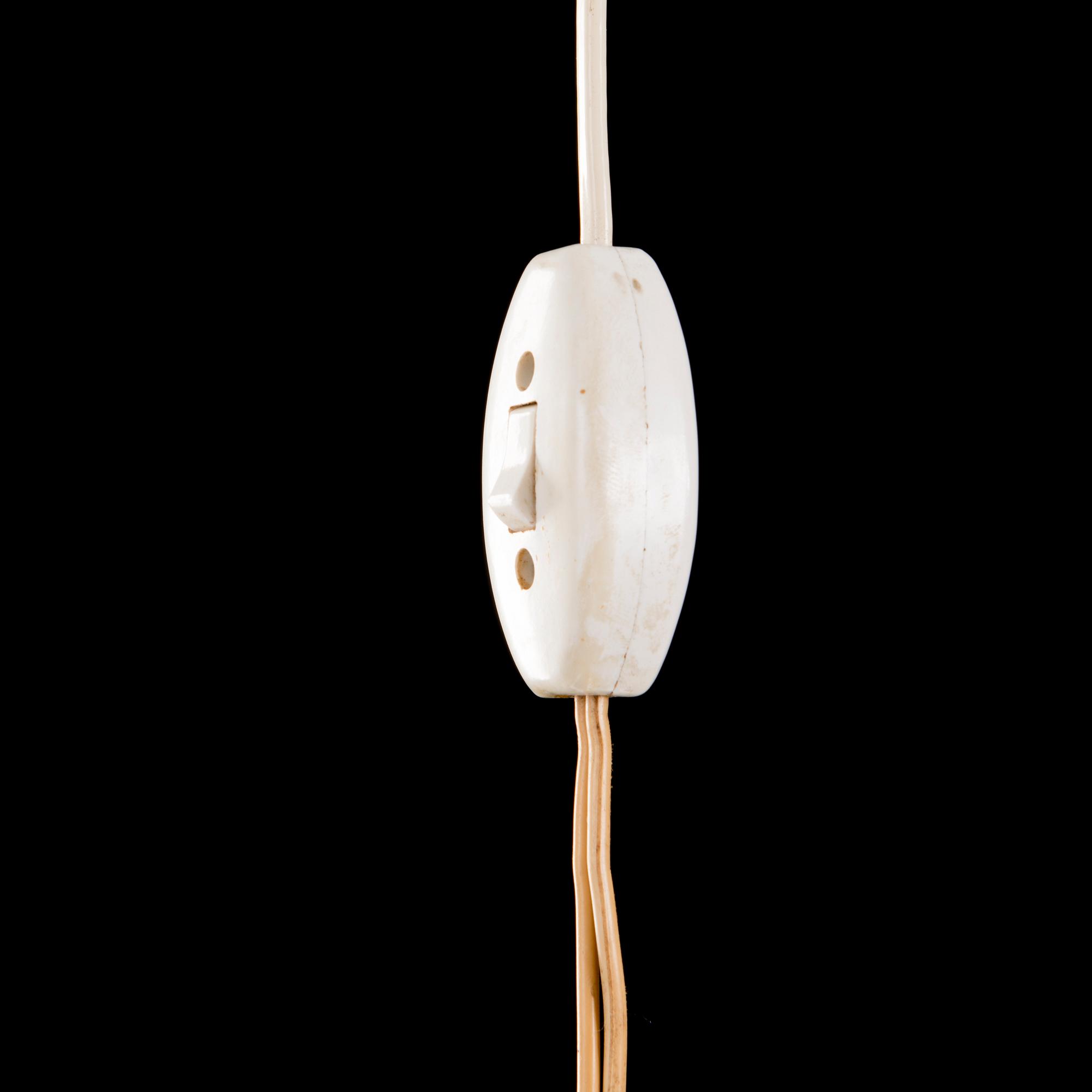 A pendant lamp model A335A for Valaistustyö.