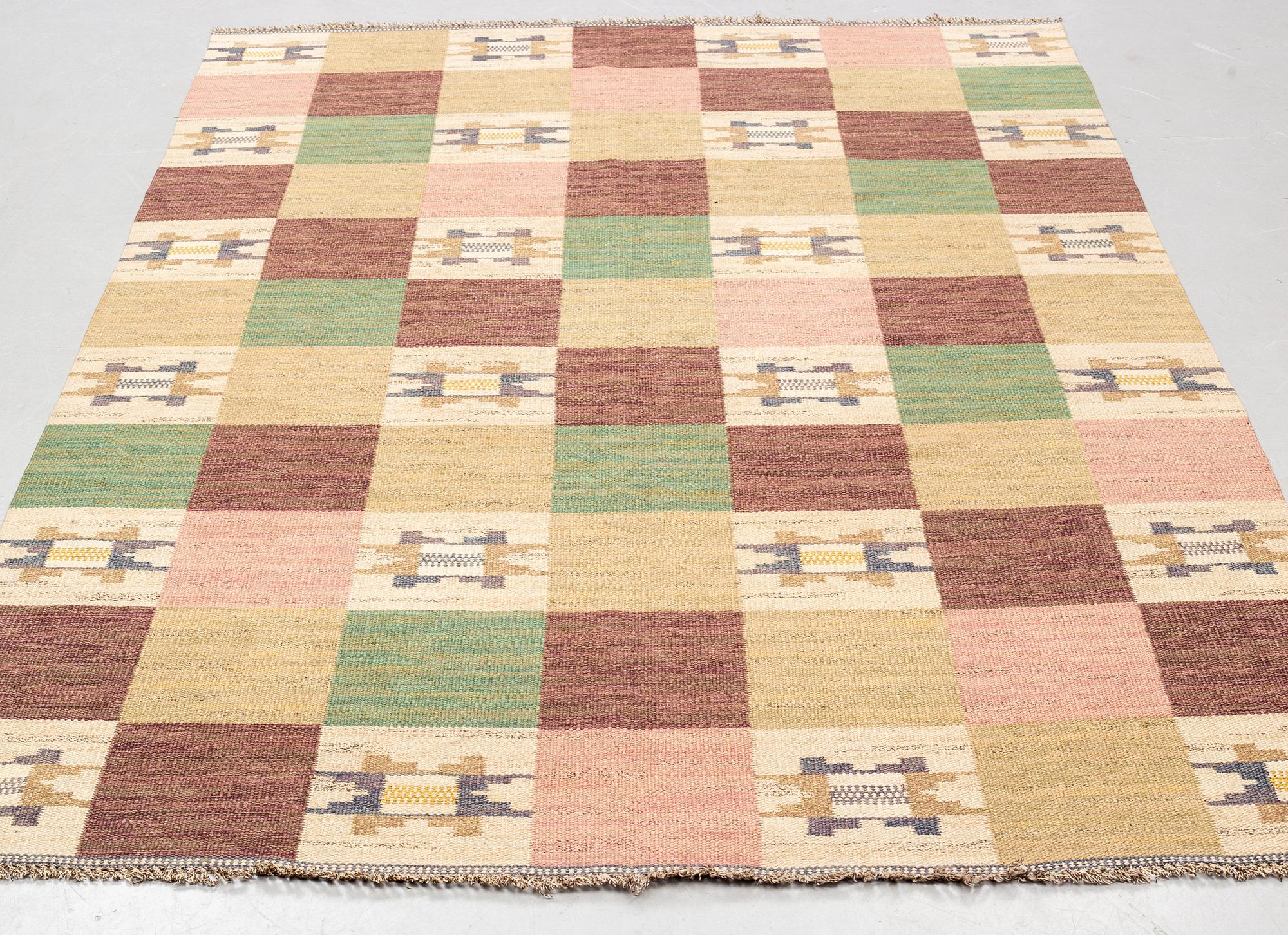 Märta Måås-Fjetterström, a carpet, "Rutmattan", flat weave, ca 290,5-294,5 x 200-203 cm, signed MMF.