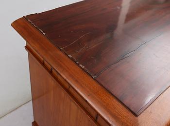 SIDEBOARD, 1800-talets andra hälft.