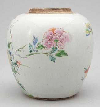 BOJAN, porslin, Kina, Qianlong (1736-95).