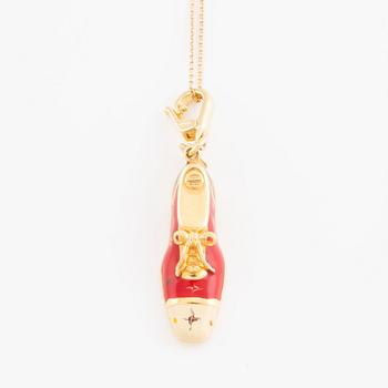 Gold and enamel shoe pendant, with gold chain.