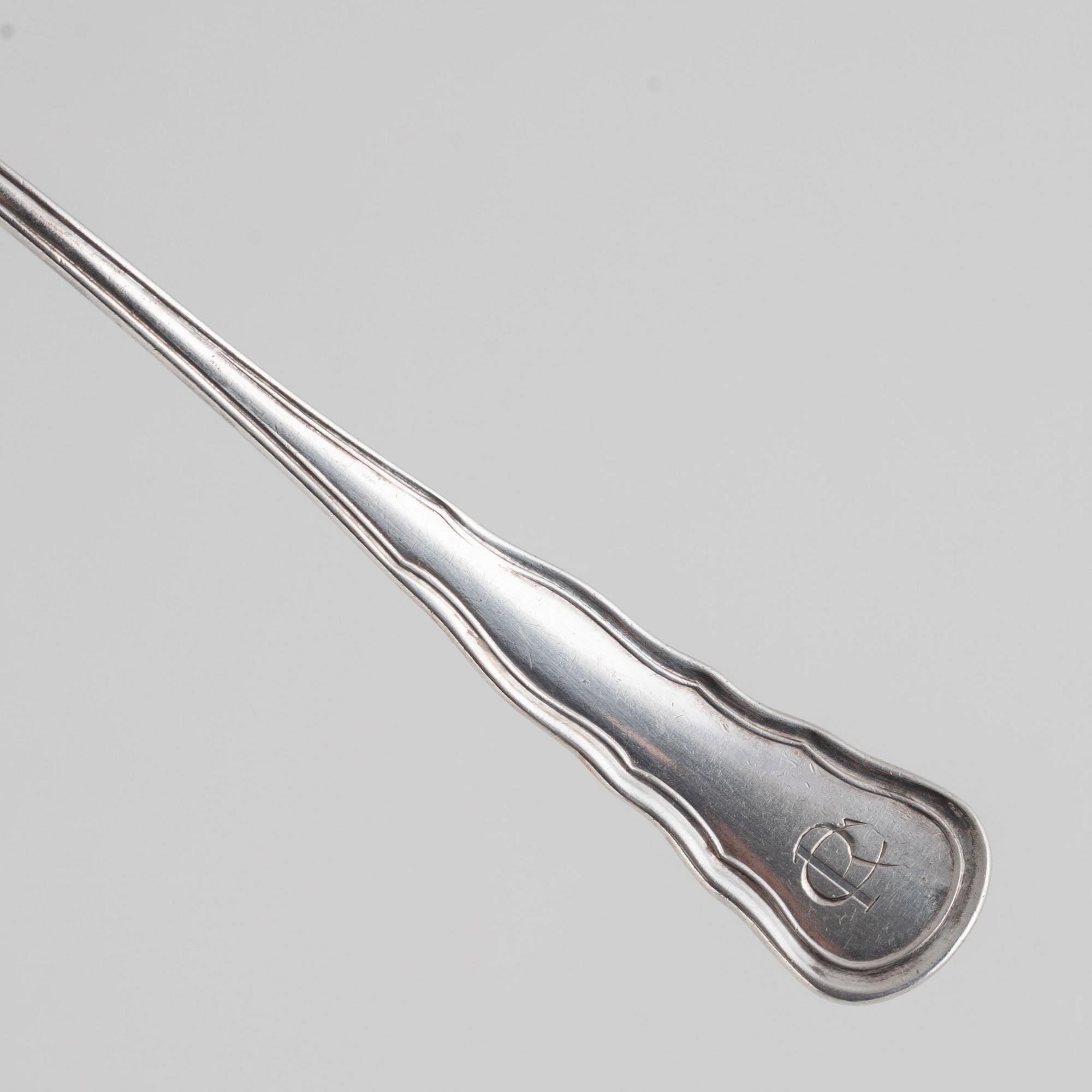 Bestickuppsättning, 78 delar, silver, "Hallbergs Chippendale", CG Hallberg, Stockholm, bl a 1934.