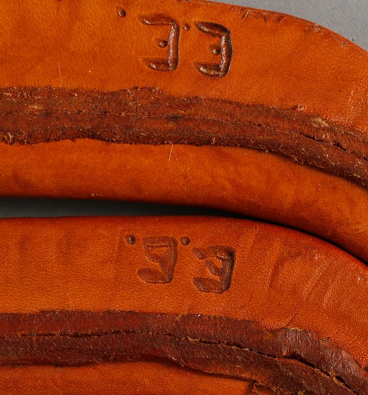 SAMEKNIVAR, 2 st, monogramsignerade E.E., 1900-tal.