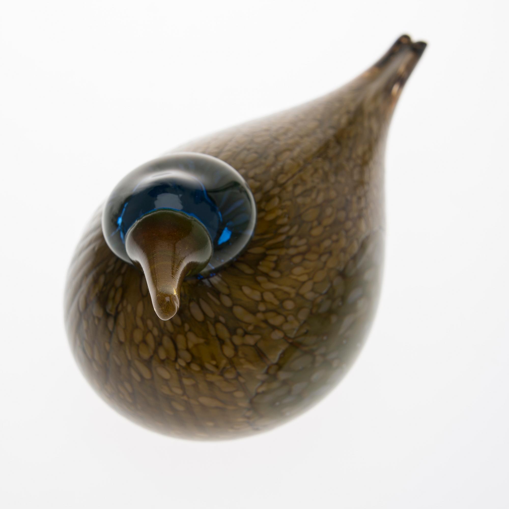 LASILINTU, "Keräkurmitsa". Signeerattu O. Toikka, Nuutajärvi. 1990-luvun loppu.