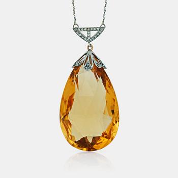 657. A circa 90.00 ct briolette-cut citrine and rose-cut diamond necklace.