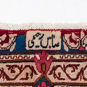 A Yazd carpet, approx. 418 × 297 cm.
